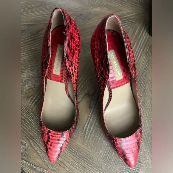 Michael Kors RED LEATHER HEELS