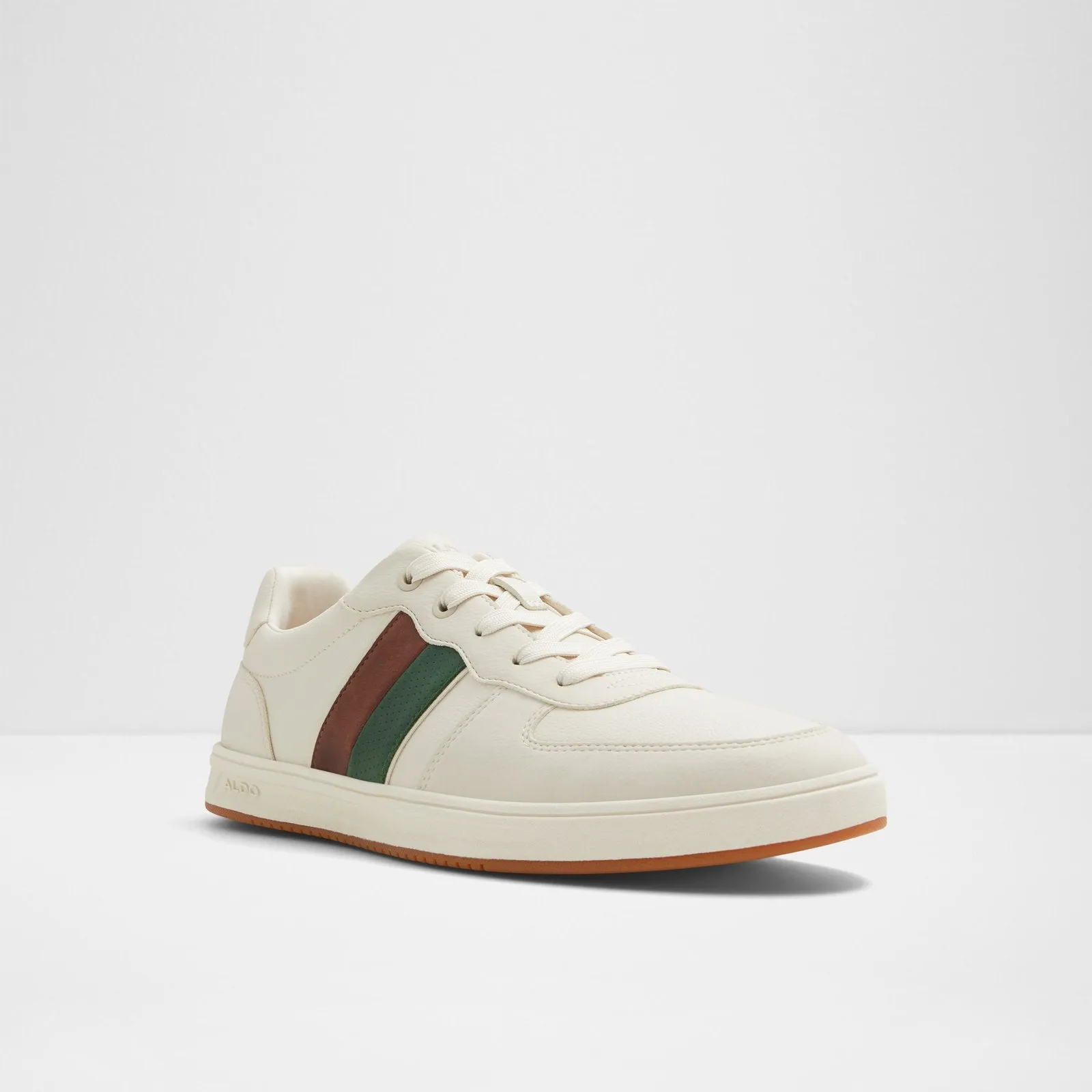 Morrisey / Sneakers