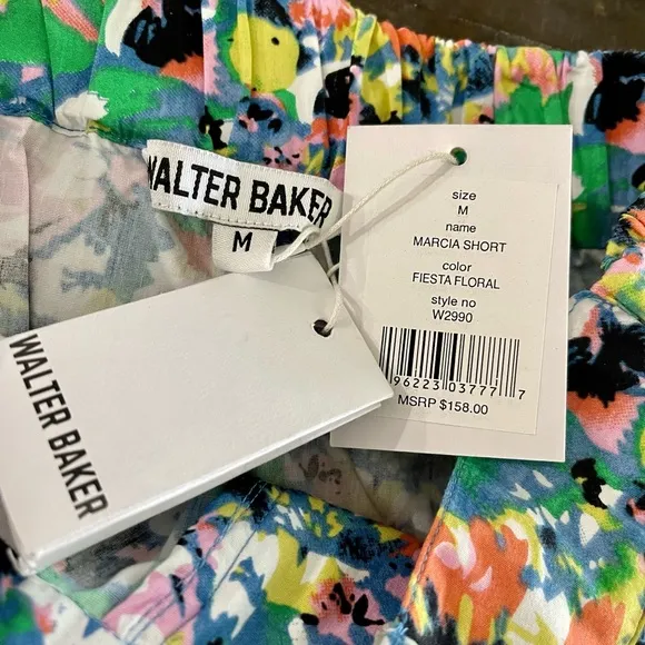 NWT Walter Baker Marcia Shorts in Fiesta Floral Sz M Medium