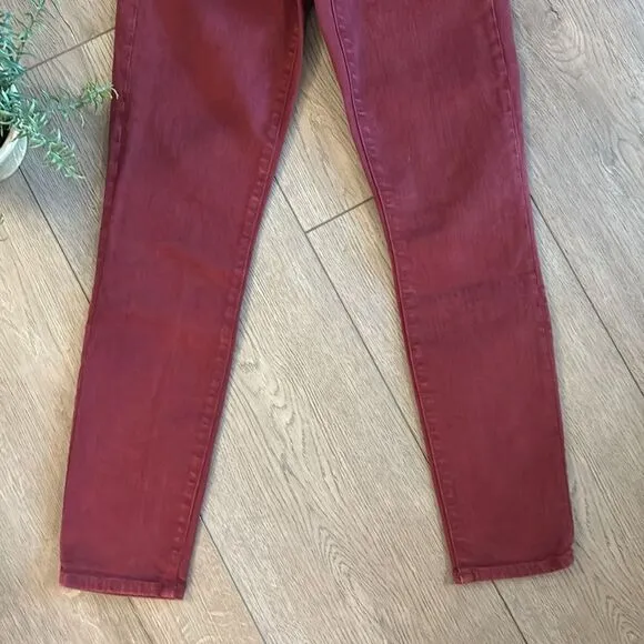 VERONICA BEARD HIGH RISE DEBBIE SKINNY ANKLE JEAN IN OXBLOOD RED SIZE 2