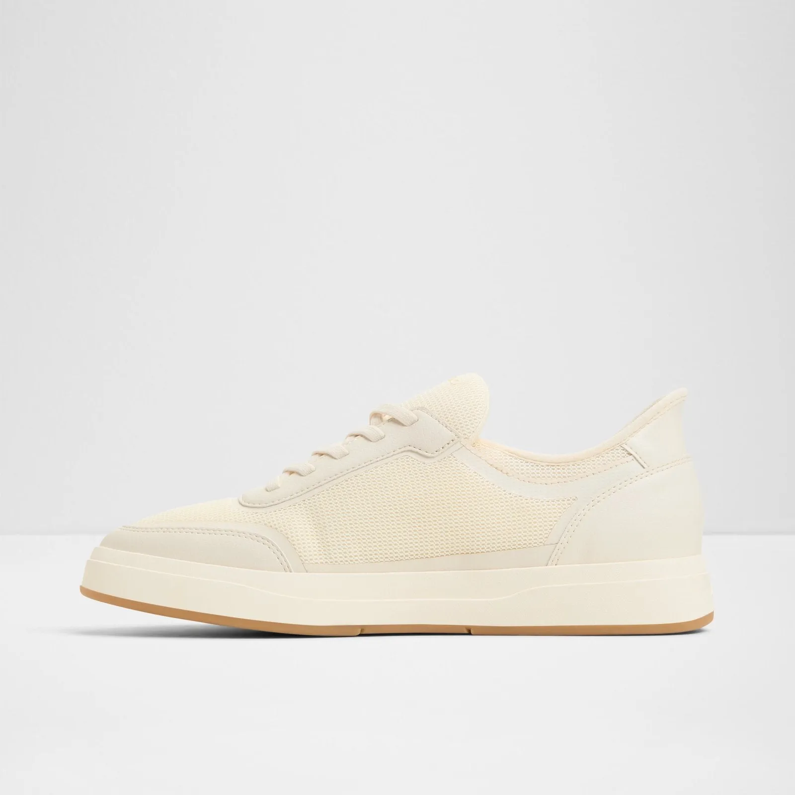 Winslow / Sneakers